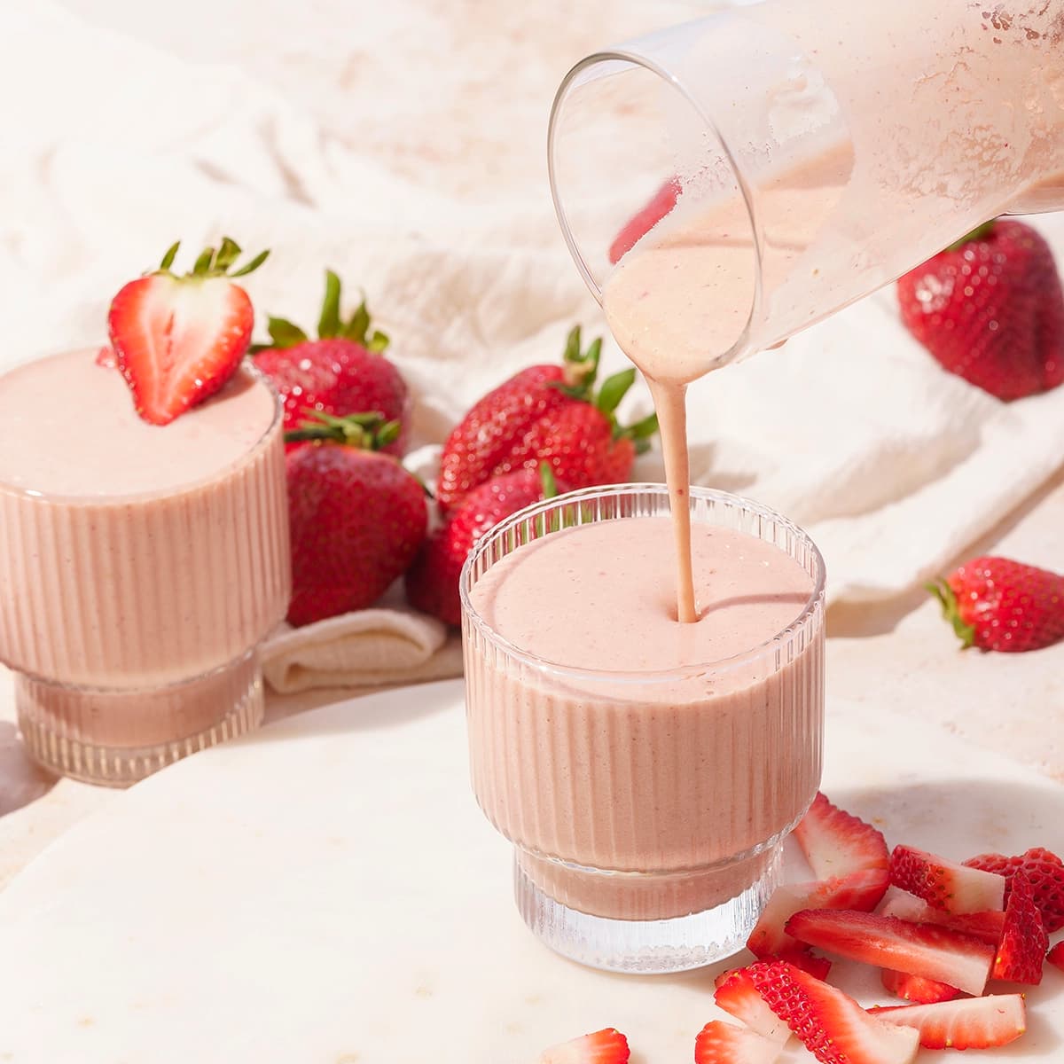 Peanut Butter Strawberry Smoothie